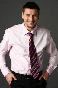 亚历山大·奥斯特犹科夫