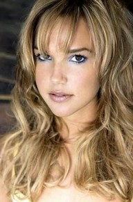 阿莉尔·凯贝尔