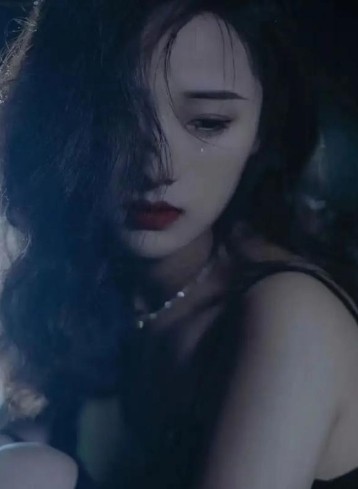 青春不够疯狂，太过无趣